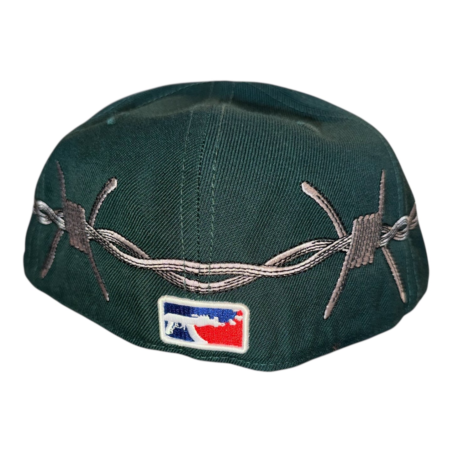 LOVE SUCKS BARBWIRE FITTED CAP in Forest Green