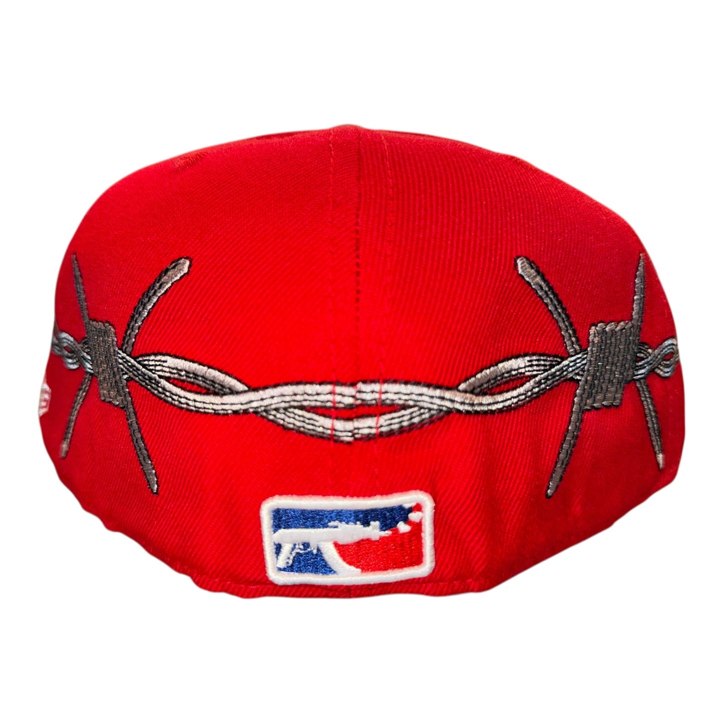 LOVE SUCKS BARBWIRE FITTED CAP in Red