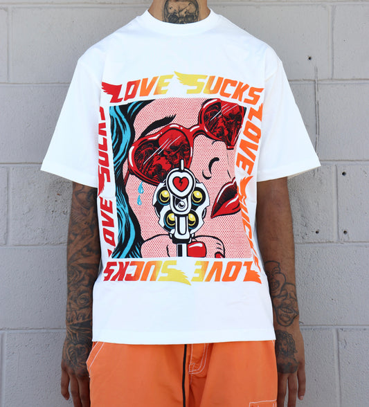 LOVE SUCKS COMIC TEE in WHITE